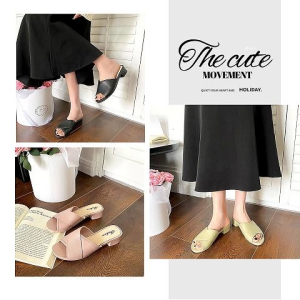 Zishop  คุ้มค่า รองเท้าแตะคุณผู้หญิง ทรงสวมดีไซน์สวยเรียบร้อยดูดี แมทช์ลุคออฟฟิสหรือคู่กับเดรสออกงานยังได้ เพราะโทนสีอ่อนหวานมาก วัสดุยางทนทานนะ พร้อมส่งเลย