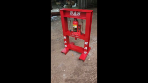 Rangka Alat press Hidrolik untuk mengeluarkan atau memasukan laher bearing bushing dll multifungsi 5 Ton