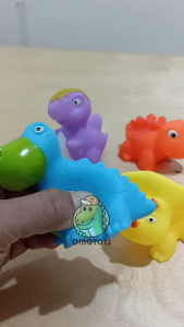 Dinotoys MA21 MA22 Mainan Mandi Anak Bayi Berenang Bentuk Bebek Dinosaurus Karet Bisa Bunyi 6pcs