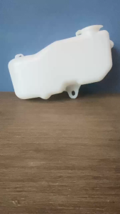 Bình đựng nước rửa kính bình nước xịt kính KIA KIA FRONTIER K2700 K3000 K125 K165