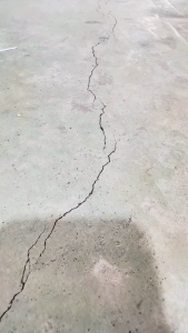 สติ๊กเกอร์วอลเปเปอร์ติดพื้นลายไม้ ขนาด กว้าง 60Xยาว300cm.สติ๊กเกอร์ปูพื้น วอลเปเปอร์ปูพื้น มีกาวในตัว wallpaper PVC