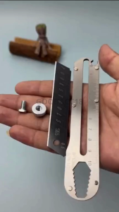 Pisau Cutter Stainless 9IN1 Multifungsi Tahan Karat