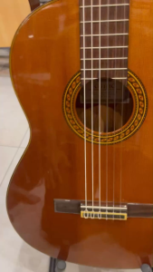 Đàn guitar Classic Yamaha CG151C tặng kèm bao đựng đàn tuner