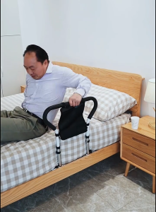 Bed Rails for Elderly Adults Foldable Bed Assist Rails with Storage Pocket Height Adjustable Bed Cane Fits King Queen Full Twin