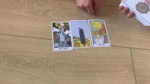 [SG seller] The Classic Design Tarot CARDS with Instruction Manual (English) Deck Psychic 78 Cards
