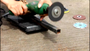 Mata Gerinda Amplas Susun Flap Disc Untuk Besi Stainless Kayu 4 Inch