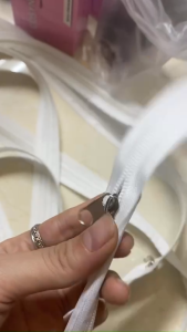 khoá kéo thay thế may màn khung màn chụp….kèm đầu khoá