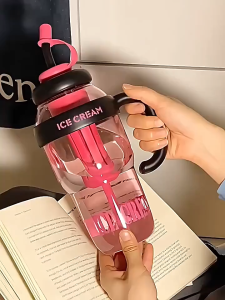 2024 Summer outdoor new style high-value plastic cup with handle shatter-resistant large-capacity tea storage ice cup wholesale