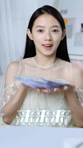 Anti-Wrinkle Fine Lines Facial Mask & Whitening Facial Mask 【5pcs / Set 】 美白祛斑面膜 补水保湿抗皱紧致贴片面膜