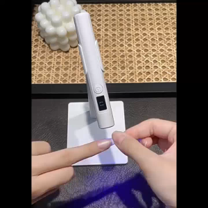 ชุดขาย [พร้อมส่ง] เครื่องอบเล็บขนาดพกพา ช่วยให้การอบเล็บของคุณเป็นโอกาส 360 อง ปรับได้ง่าย สำหรับการใช้งานง่าย