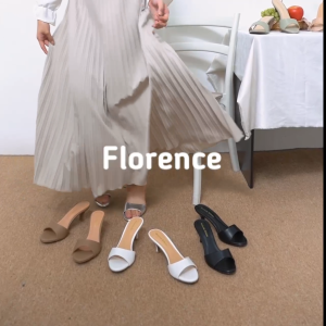 Nicholas Edison Heel Florence White Sepatu Sandal Hak Stiletto Simple Terbaru\\n\\n Apa itu Sepatu Florence White?\\n\\nSepatu Florence White adalah sepatu hak tinggi yang dirancang oleh brand Nicholas Edison. Dengan warna putih yang cerah dan elegan, sepatu ini cocok digunakan untuk acara formal maupun santai. Selain itu, desainnya yang sederhana membuat sepatu ini dapat dipadukan dengan berbagai outfit.\\n\\n Karakteristik Sepatu Florence White\\n\\nBeberapa karakteristik utama dari sepatu Florence White antara lain:\\n\\n- Warna putih yang cerah dan elegan\\n- Desain hak stiletto yang ramping dan tinggi\\n- Bahan kulit sintetis yang nyaman dan tahan lama\\n- Ukuran yang tersedia mulai dari 36 hingga 40\\n\\n Kelebihan Sepatu Florence White\\n\\nBerikut adalah beberapa kelebihan dari sepatu Florence White:\\n\\n- Tampilan yang elegan dan modern\\n- Desain yang sederhana dan mudah dipadukan dengan berbagai outfit\\n- Bahan yang nyaman dan tahan lama\\n- Ketersediaan ukuran yang luas\\n\\n Bagaimana Memilih Sandal Eksklusif yang Tepat?\\n\\nMemilih sandal eksklusif yang tepat dapat menjadi tantangan bagi banyak orang. Namun, dengan mempertimbangkan beberapa faktor penting, Anda dapat memilih sandal yang sesuai dengan kebutuhan dan gaya Anda.\\n\\n Tips Memilih Sandal Hak Stiletto\\n\\nBerikut adalah beberapa tips untuk memilih sandal hak stiletto yang tepat:\\n\\n- Pilih ukuran yang pas dan nyaman\\n- Perhatikan desain dan gaya sandal\\n- Pertimbangkan bahan yang digunakan\\n- Pilih warna yang sesuai dengan outfit Anda\\n\\n Kriteria Sandal Simple Terbaru\\n\\nBerikut adalah beberapa kriteria sandal simple terbaru yang perlu dipertimbangkan:\\n\\n- Desain sederhana dan modern\\n- Bahan yang nyaman dan tahan lama\\n- Ukuran yang tersedia luas\\n- Warna yang sesuai dengan trend fashion terbaru\\n\\n Menggunakan Sepatu Nicholas Edison dengan Benar\\n\\nUntuk menjaga kualitas dan keawetan sepatu Nicholas Edison, penting untuk menggunakan dan merawat sepatu dengan benar.\\n\\n Cara Menyimpan Sepatu Nicholas Edison\\n\\nBerikut adalah beberapa cara menyimpan sepatu Nicholas Edison dengan benar:\\n\\n- Simpan sepatu di tempat yang kering dan terlindungi dari sinar matahari langsung\\n- Gunakan kotak atau tas khusus untuk menyimpan sepatu\\n- Jangan simpan sepatu dalam keadaan basah atau lembab\\n\\n Perawatan Sepatu Nicholas Edison\\n\\nBerikut adalah beberapa tips perawatan sepatu Nicholas Edison:\\n\\n- Bersihkan sepatu secara rutin dengan kain lembut dan sabun cair\\n- Hindari penggunaan bahan kimia yang dapat merusak sepatu\\n- Jangan biarkan sepatu terkena air atau hujan langsung\\n- Gantilah sepatu secara bergantian untuk mencegah aus dan rusaknya sepatu\n}
