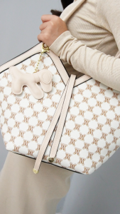 MOCO Fashion Tas Totebag Kuliah Wanita Import Elegan Keja Segitiga Hati Hadiah untuk Pacar 1610