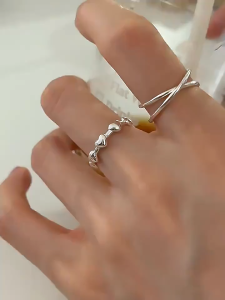 แหวนหัวใจ เครื่องประดับ สีเงิน แฟชั่นเรียบง่าย สไตลมินิมอล เกาหลีเกาใจ ใส่ได้ทุกโอกาส (ฟรีกล่องเก็บ) ส่งจากไทย!!!