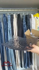 [1 CÁI] Móc kẹp đơn treo quần áo tất vớ mũ nón đa năng bằng thép không gỉ - Q016. Portable multifuntional hook clip