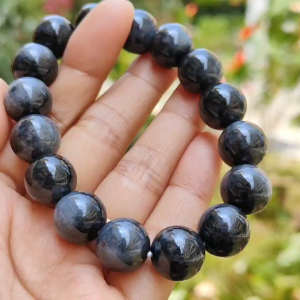 Black Wuji Natural Type A Jadeite Jade crafted with 16 * 13mm beads as a bracelet with QIC labs approved certificate weigh 60.39 grams (bracelet19)