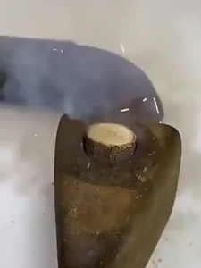 20 Tahun Tidak Akan Boco Lem Las AB 100g Lem Besi Seperti Las Agen Perbaikan Cacat Tahan Suhu Tinggi Tahan Minyak Digunakan Untuk Mengisi Berbagai Cacat Mengikat Baja(lem Metal Perbaikan Logam Agen Metal Casting Glue Pasta Perbaikan)