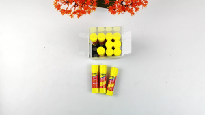 Lem Stick Joyko 8gr 1Pak Isi 12pcs: Glue Stick Lem Putar Batangan