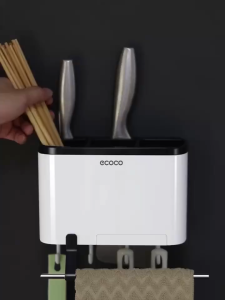 Kệ để đồ và treo đồ nhà bếp có móc nhôm TIỆN ÍCH Ecoco E1801