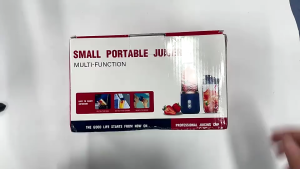 （COD）Portable Juicer Blender Tumbler Portable Juicers Fruit Portable Electric Juicer USB Rechargeable Blender Small Size Charging 6 Blade gift juice Cup Free sports cup