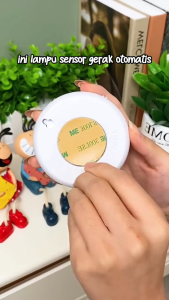Lampu LED Sensor Gerak Otomatis Induction Night Light Lampu Tempel LED Universal Multifungsi