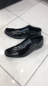 J CHOO รองเท้า รองเท้าผู้ชาย รองเท้าหนังแท้ รองเท้าคัดชุส รหัส 3009