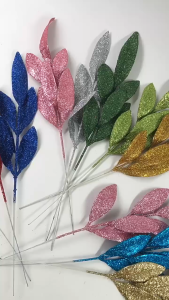 O-KAY 5pcs/set Christmas Artificial Flashing Leaves and Branches Gold and Silver Simulation Plant Leaves Wedding Gift Decoration
