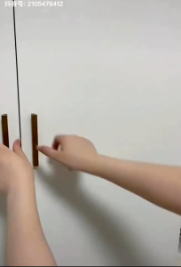 [F0678] ที่แขวนไม้แขวนเสื้อ8ตะขอ พร้อมตะขอแขวนผนัง ตะขอจัดระเบียบ กันลื่น ประหยัดพื้นที่