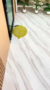 วอลเปเปอร์ติดพื้นห้อง กันน้ำ กันลื่น สติ๊กเกอร์มีกาวในตัว แผ่นปูพื้น ขนาด60x300ซม. ติดพื้นบ้าน วอลเปเปอร์ติดผนัง