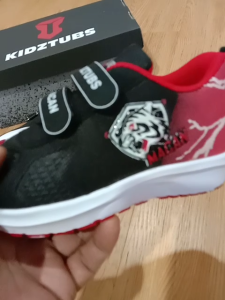 KIDZTUBS: Sepatu Sekolah Anak Laki-laki Warna Hitam Biru Merah Murah Rekat Kecil Tanggung Umur 6-10 Tahun