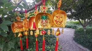 โมบายบุ้งกี๋โกยทรัพย์ โมบายมงคลจีน โกยเงิน โกยทอง เสริมความสิริมงคลฮวงจุ้ย วาสนา และบารมี