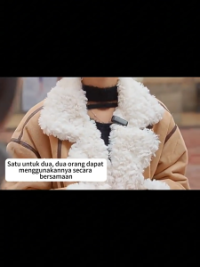 KOOYIINN 2.4G Wireless Microphone Mikrofon dengan Kotak Pengisi Daya Mikrofon Nirkabel Lavalier untuk YouTube TikTok Facebook Live Streaming Vlogging - LM04