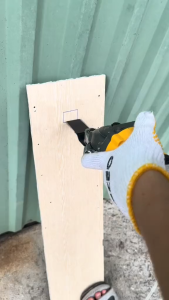 Máy Mài Góc Pin Starker SK - 880AGT Tặng Kèm Bộ Chuyển Cắt Rung Pin 20 Cell Super Sử Dụng Đá 100