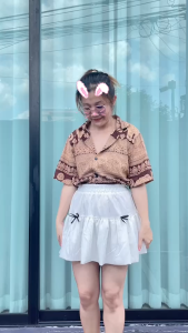 เสื้อเชิ้ตลายช้าง ผ้าไหมอิตาลี อก41นิ้วยาว28นิ้ว ผ้าเบาใส่สบายไม่ร้อน