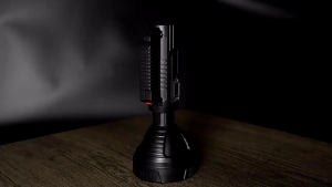 Senter LED Flashlight Waterproof USB Rechargeable Cree XPE Sorot Jauh Cahaya Putih Super Terang SL06