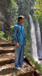 JAS HUJAN SETELAN METALIC DOT MERK ELMONDO 931