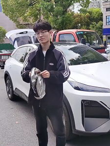 Tấm Che Nắng Chống Tia UV Gắn Cửa Sổ Sau Xe Hơi Kích Thước 100x50cm otofunmoclan