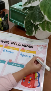 Poster Jadwal Mata Pelajaran Best Seller / Weekly Planner / Free Desain /Vol 4