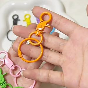 ที่ล็อคกรง ตัวล็อคกรง รุ่นมีสี กันสัตว์หลุด ล็อคกรง กรง ชูการ์ กระรอก นก บุชเบบี้ ลิง ลิงมาโมเสท ชุด 5 ชิ้น โลหะ แข็งแรง