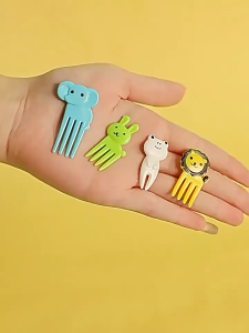 Tusukan Bento / Garpu Buah Kue Snack Dessert Mini Motif Kartun Hewan