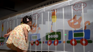 ที่กันประตู กั้นราวบันได ตาข่ายป้องกันเด็ก 2-3 เมตร ปกป้องอันตรายต่อลูกน้อย ตามบันไดบ้าน หรือ ช่องว่างต่างๆ