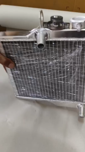 หม้อน้ำมิเนียมทีแซดอา yamaha TZR 150cc.