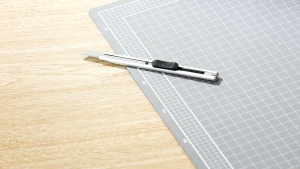 คัตเตอร์ อเนกประสงค์ มีดคัตเตอร์ คัตเตอร์ด้ามแสตนเลส