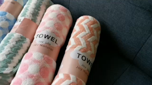 Promo Handuk Mandi Dewasa Motif Diamond & ZigZag