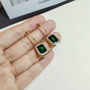 Bông tai tròn đá xanh thanh lịch UE940 cá tính - bông tai dây dài phụ kiện nữ hoa tai tua rua dài bong tai nữ kiểu trang sức đi tiệc bông tai nữ đi tiệc bông tai đẹp BSTKL - [NaLa Shop]