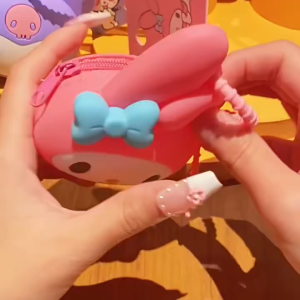 Ganci Dompet Silikon Koin Super Cute Sanrio/Dompet Silikon Koin Earphone/Jelly Silicone Coin Receh Kantong Melody Kuromi Cinnamoro