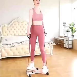 เอวบิดเครื่องมือออกกำลังกายยืนออกกำลังกายหน้าท้องบอร์ดสำหรับผู้หญิงหญิงนวดเท้าลดน้ำหนักสีฟ้า