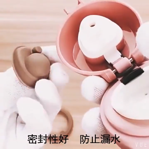 Botol Thermos Stainless Steel: Pilihan Terbaik untuk Aktivitas Luar Ruang