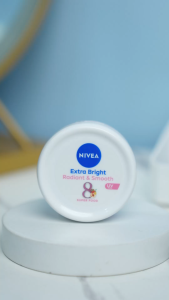 NIVEA Body Cream Extra Bright Radiant & Smooth UV Filter 50ml