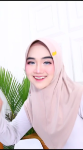 Hijab Instan Hamidah: Desain Sporty & Size S
