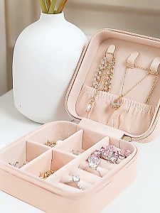 🇲🇾Portable Storage Box Jewelry Box Jewelry Organizer Jewelry Storage Box for Necklace Earrings Rings Bracelet 首饰盒